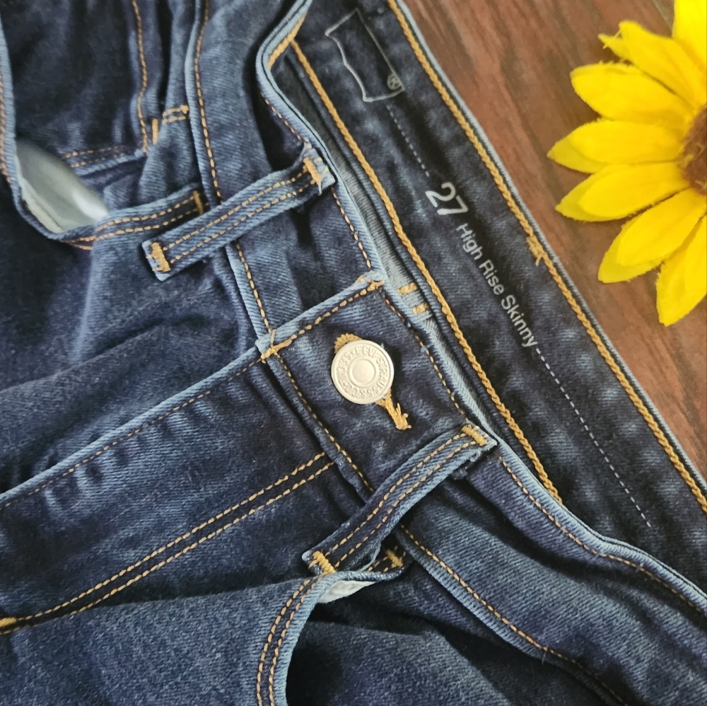 LEVI'S HIGH RISE SKINNY JEANS 👖 - Picture 5 of 11